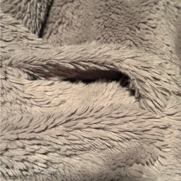 Varley Norfolk Jacket Teddy Fleece, XS, very good condition. Greige color - Picture 12 of 13